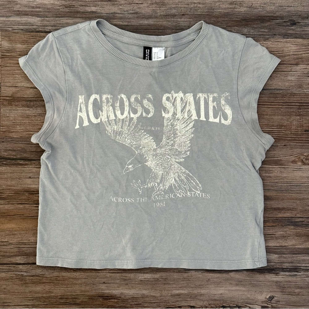 H&M Across States Baby Tee Light Blue S